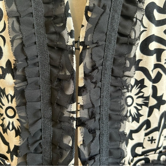 Marisa Christina Evening Blazer Jacket Womans XL Black Beige Floral Pockets Trim - Picture 9 of 16